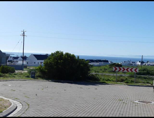 LAND FOR SALE IN HARBOUR LIGHTS